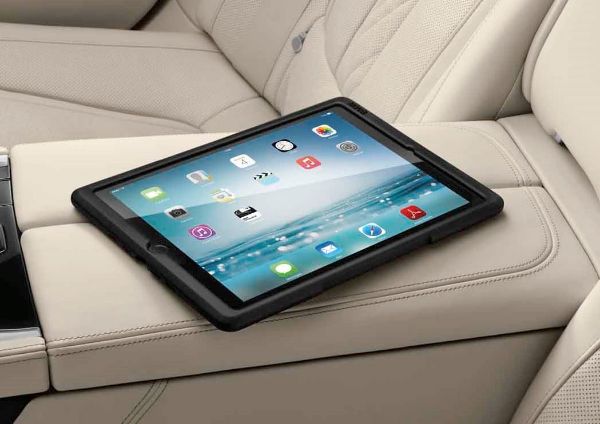 Picture of BMW SAFETY CASE APPLE IPAD PRO 9.7", TRAVEL & COMFORT SYSTEM