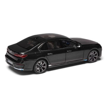 Show details for BMW MINIATURE i7 1:18 Picture of BMW MINIATURE i7 1:18