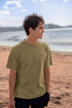 Show details for BMW M T-SHIRT LOGO REVERSE UNISEX Picture of BMW M T-SHIRT LOGO REVERSE UNISEX